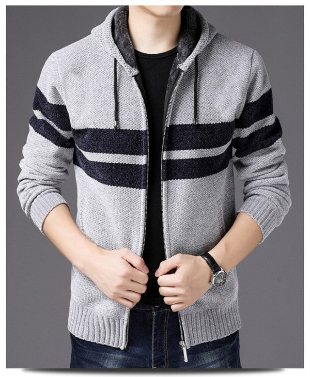 Casaco Sueter Masculino de Lã com Capuz